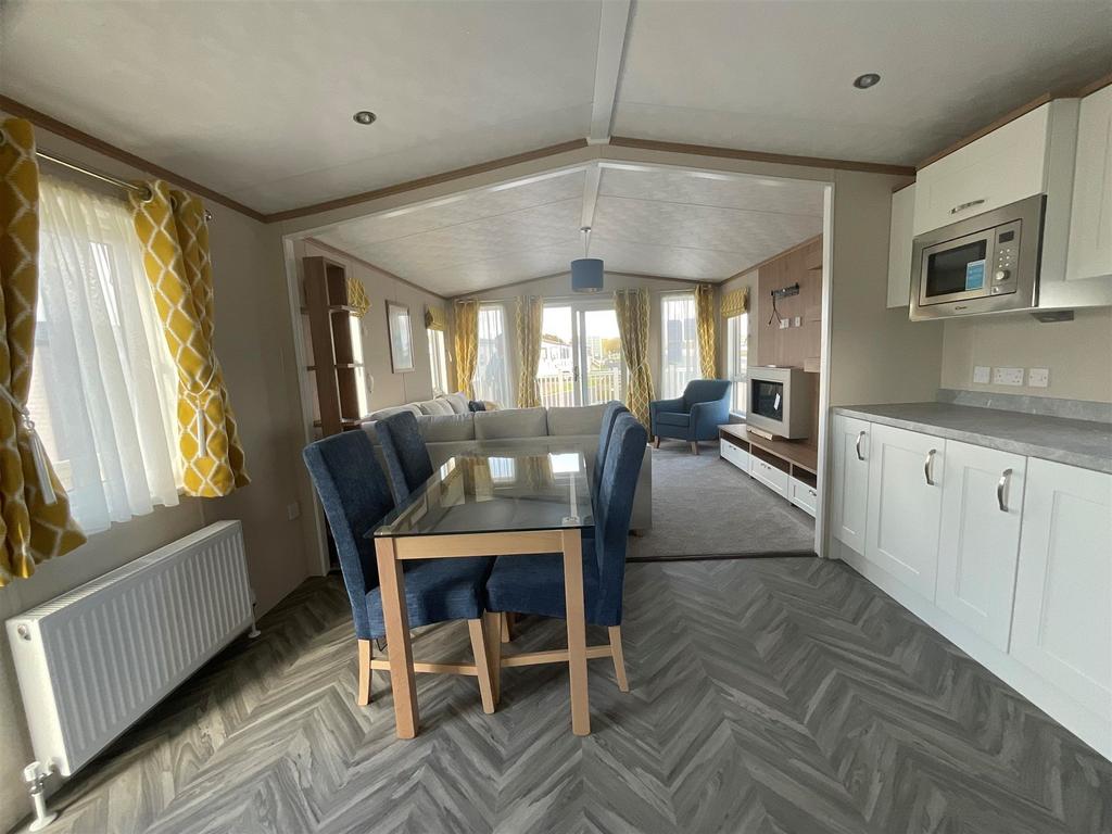 Eastern Road, Portsmouth, Hampshire 2 bed mobile home for sale £139,133