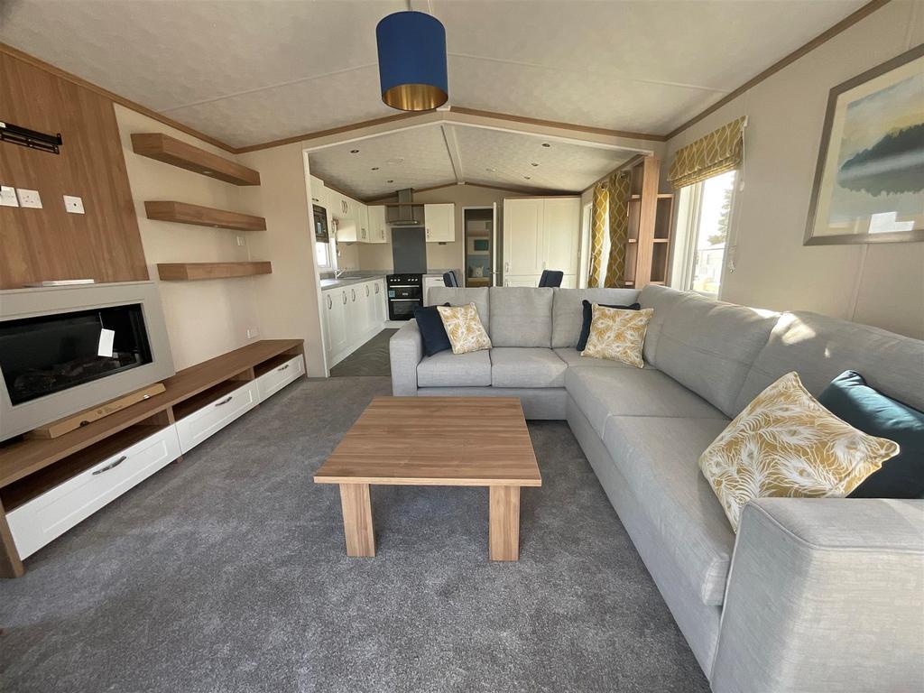 Eastern Road, Portsmouth, Hampshire 2 bed mobile home for sale £139,133