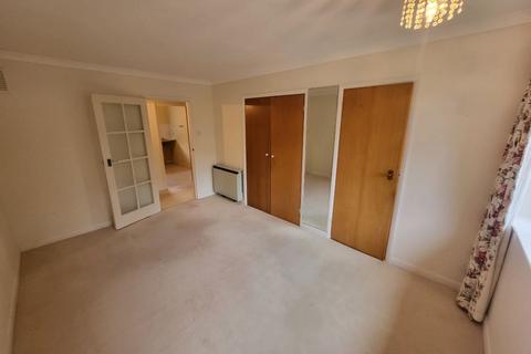 2 bedroom apartment for sale - Flat 11 Beverley Grange, 30 Portarlington Road, Bournemouth, Dorset, BH4 8BS