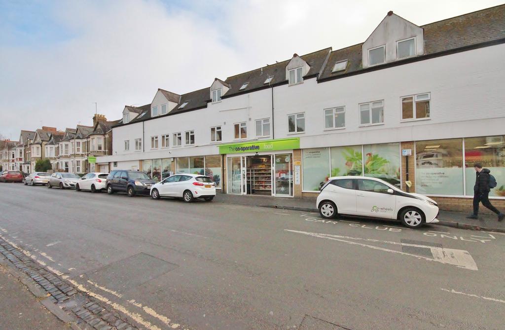 Cowley, Oxford, Oxfordshire, OX4 3 bed apartment to rent £2,010 pcm