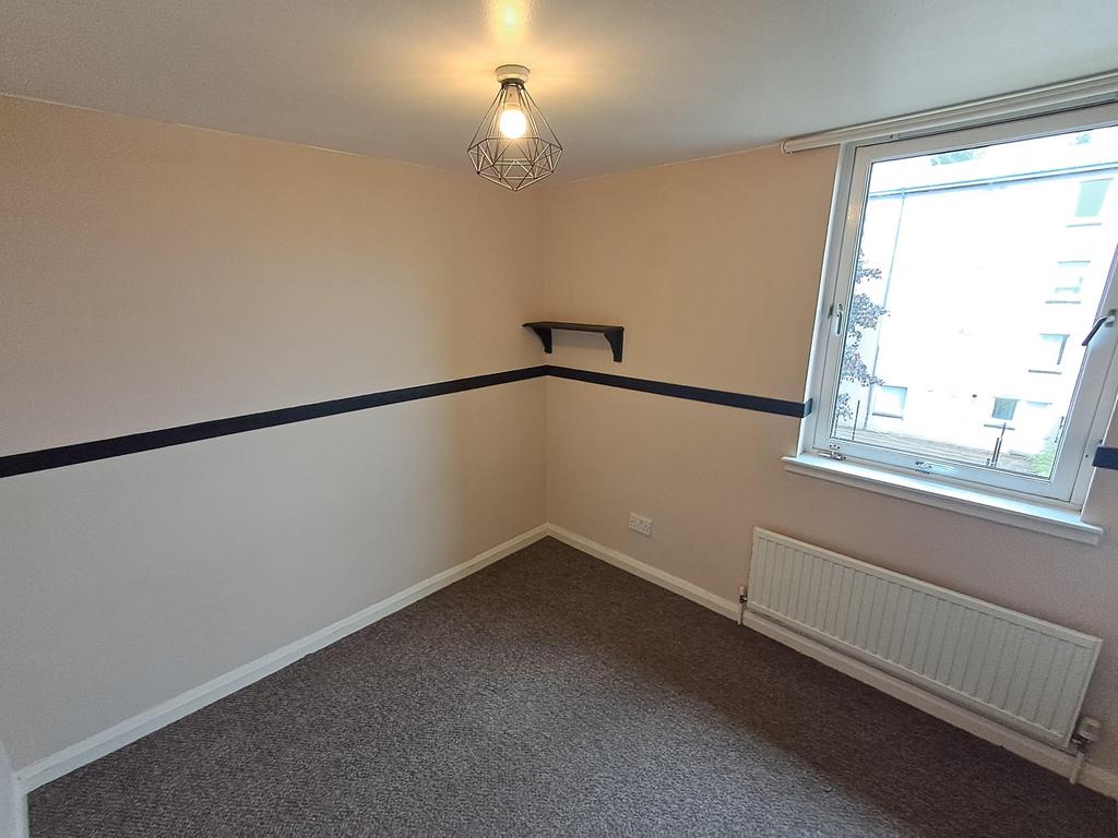 Apartment in Clydebank, West Dunbartonshire - More