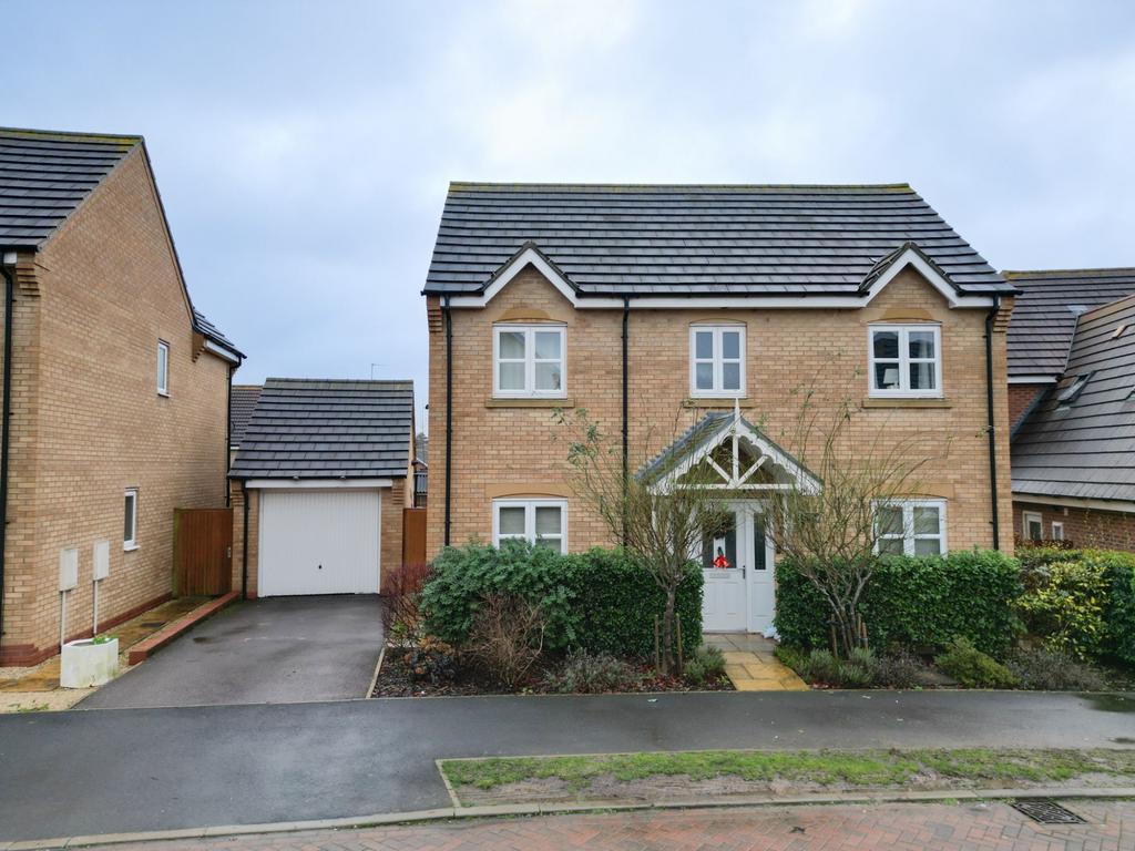 Devana Way, Great Glen 4 bed detached house £470,000
