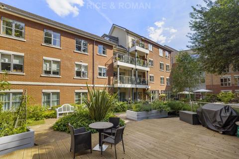 1 bedroom retirement property for sale, Oatlands Drive, Weybridge KT13