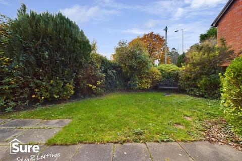 3 bedroom detached house to rent, Trinity Walk, Hemel Hempstead, Hertfordshire, HP2 4NN