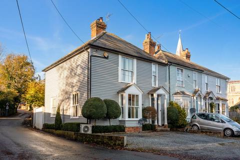1 Vicarage Lane, Elham, Canterbury, CT4 6TT