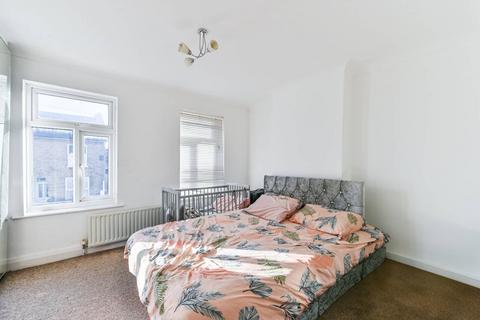 2 bedroom terraced house for sale, Gloucester Road, Croydon, CR0