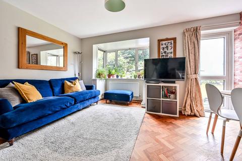 2 bedroom flat for sale - South House, Albury Road, Guildford, GU1