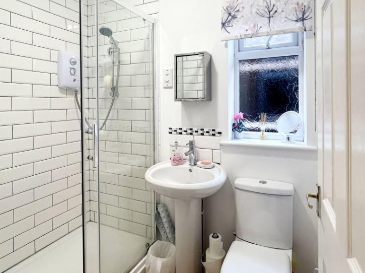 Ensuite