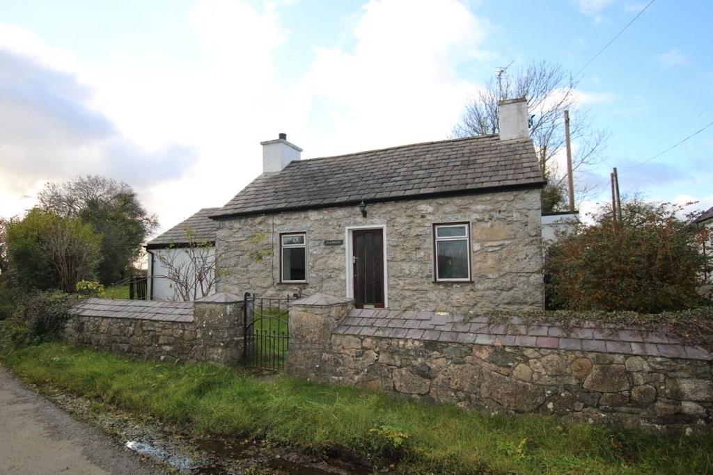 Llanffinan, Talwrn, Anglesey, LL77 2 bed detached house - £225,000