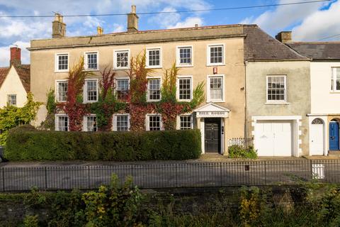 6 bedroom semi-detached house for sale, The Parade, Chipping Sodbury, Bristol, BS37