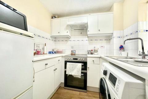 undefined, Charles Place, 246 Kings Road, Reading, Berkshire, RG1