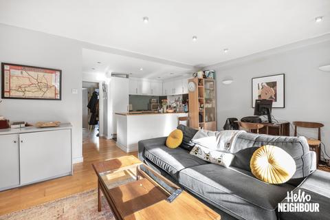 undefined, Mile End Road, London, E1