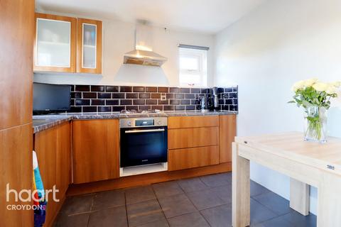 2 bedroom maisonette for sale, Miller Road, Croydon