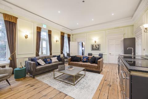 Studio to rent - Clare Hall Manor, Hertfordshire, EN6