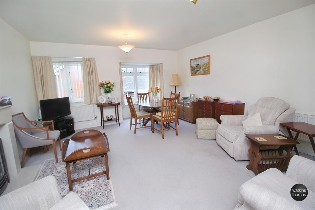 Nightingale Way, St James, Hereford, HR1 3 bed house for sale £210,000