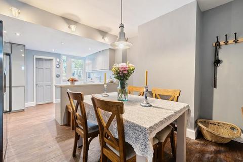 69 Elgar Road, Reading, RG2 0DQ