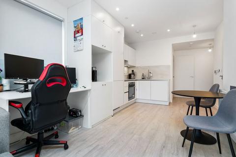 Studio for sale, Forastero House, Nestle Avenue, Hayes, London, UB3 4GF