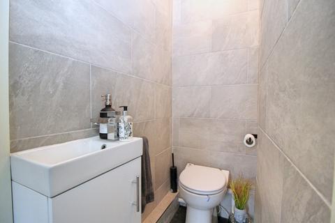 27 Cavendish Drive, Bingley, BD16 3BT