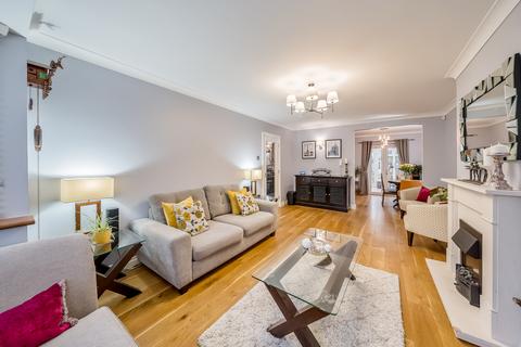336 Field End Road, Ruislip, HA4 9PG