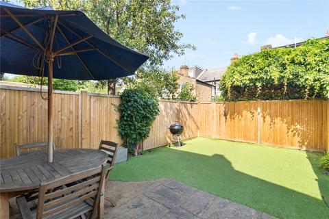 4 bedroom terraced house for sale, Dault Road, London, SW18