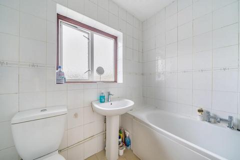 10 Midfield Way, Orpington, BR5 2QJ