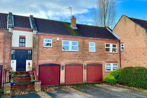 10 Burns Way, Clifford, Wetherby, LS23 6TA