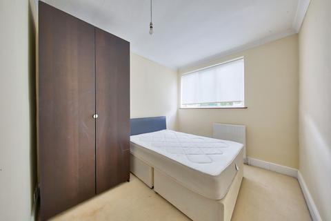 2 bedroom flat to rent, Warwick Gardens, Kensington , London, W14