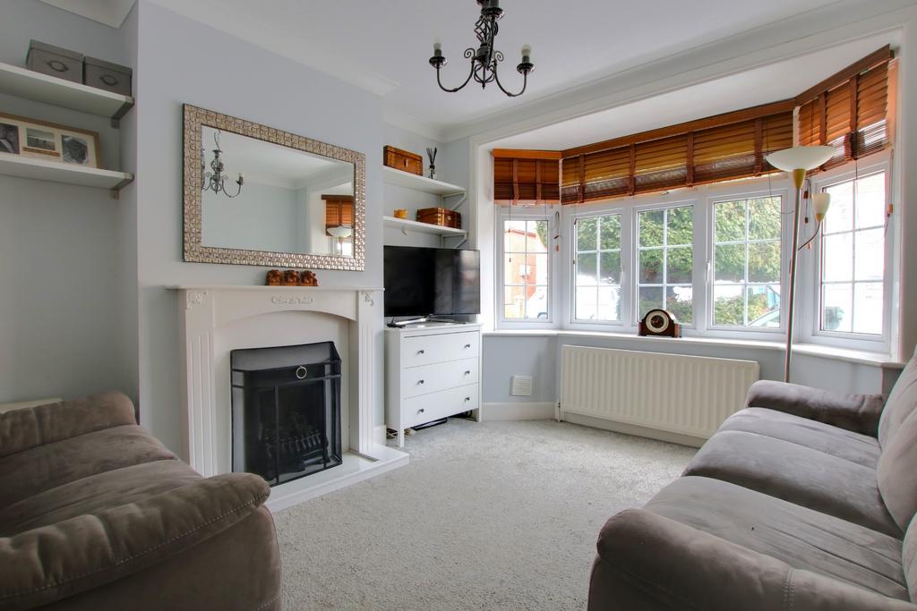 Woolston, Southampton 3 bed semidetached house for sale £325,000