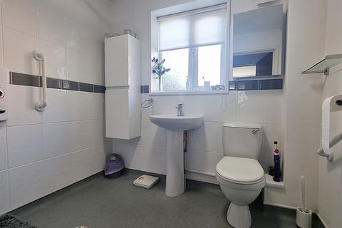 2 bedroom flat for sale - Henleaze, Bristol BS9