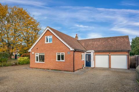 3 bedroom detached house for sale, No Onward Chain on West End, Long Clawson, LE14 4PE