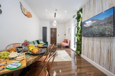 7 bedroom house share to rent, Albion Road