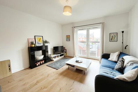 1 bedroom flat for sale, Houseman Crescent, West Didsbury, Manchester, M20