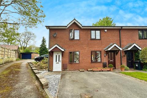2 bedroom end of terrace house for sale, Cambridge Road, Macclesfield, Cheshire, SK11
