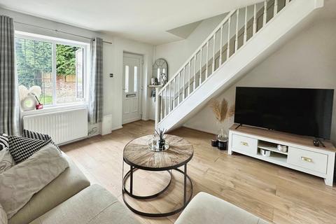 2 bedroom end of terrace house for sale, Cambridge Road, Macclesfield, Cheshire, SK11