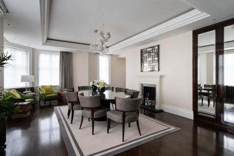 4 bedroom apartment to rent, Cliveden Place, London, SW1W 8