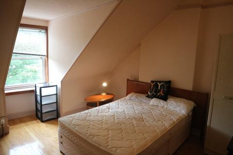 1 bedroom in a house share to rent, Newington Road, Newington, Edinburgh, EH9