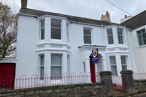 5 bedroom semi-detached house to rent, Colhugh Street, Llantwit Major, The Vale Of Glamorgan. CF61 1RE