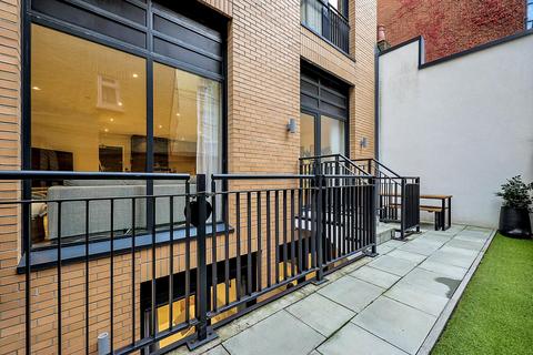 2 bedroom flat for sale - Dock Street, London E1