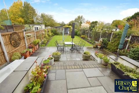 143 Kenilworth Gardens, Hornchurch, RM12 4SG