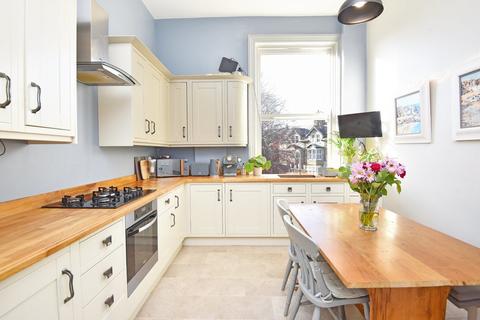 3 bedroom apartment for sale, Leeds Road, Harrogate