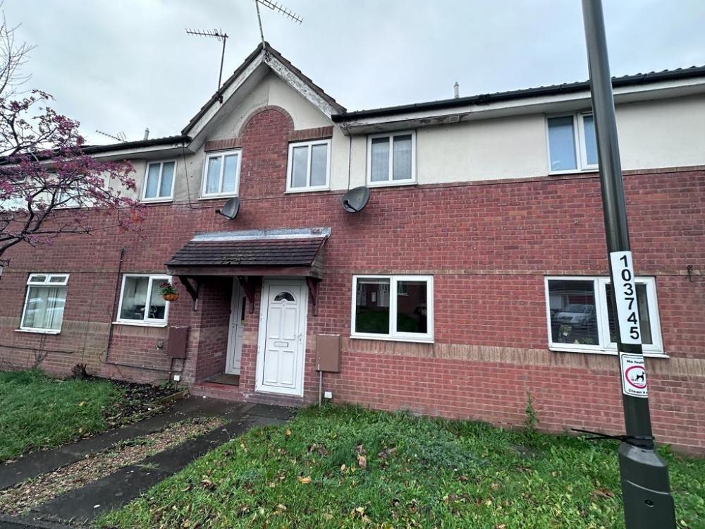 BELVOIR WAY, SOMERCOTES, ALFRETON... 2 bed townhouse £675 pcm (£156 pw)