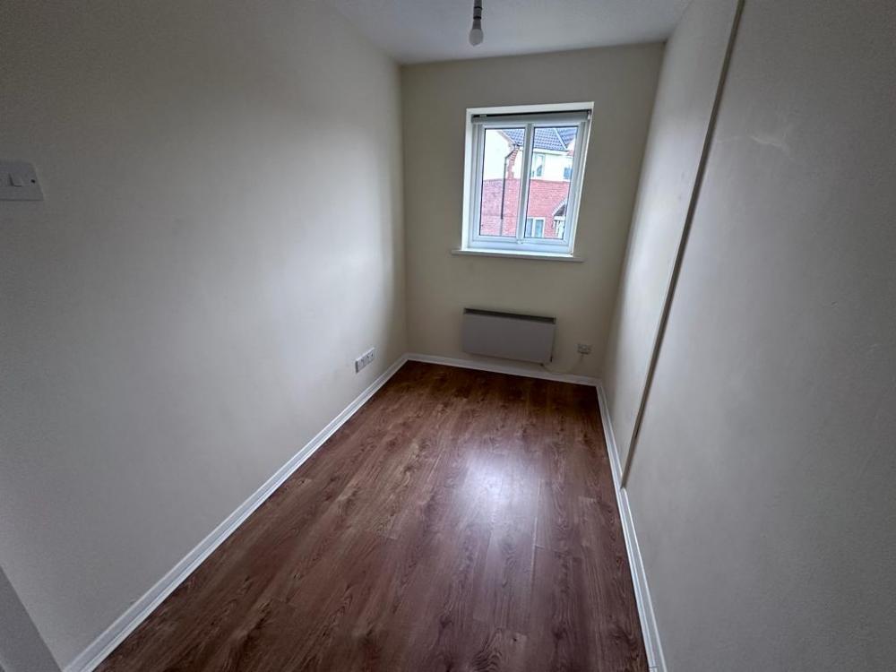 BELVOIR WAY, SOMERCOTES, ALFRETON... 2 bed townhouse £675 pcm (£156 pw)