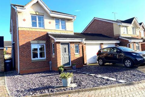 3 bedroom detached house for sale, Farthing Drive, Kingswood, Hull, HU7 3LD