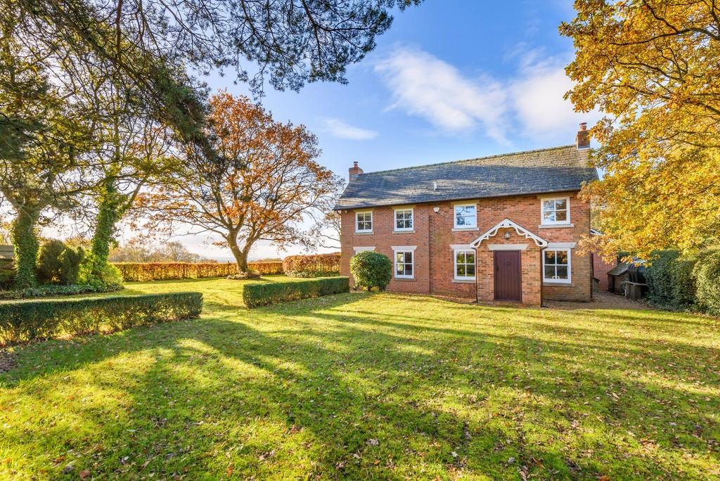 Hatton Road, Hinstock, Market Drayton 4 bed detached house for sale £