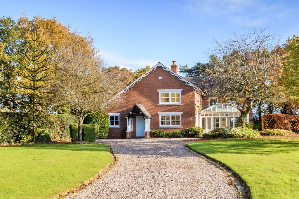 Hatton Road, Hinstock, Market Drayton 4 bed detached house for sale £