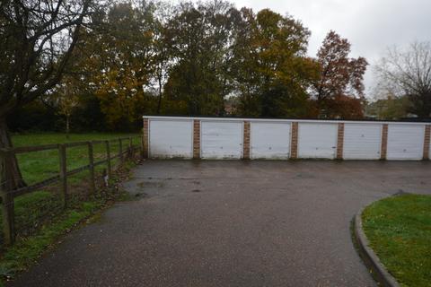 Garage to rent, Garage, Linnett House, Winthrop Road