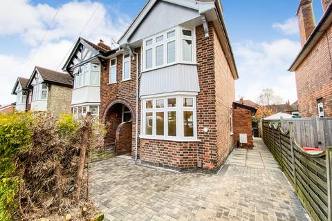 3 bedroom semi-detached house for sale, Sidney Road, Beeston