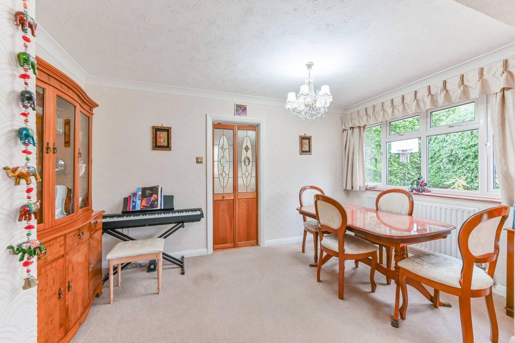 Stanley Road, Sutton, Surrey, SM2 6SA, Sutton, SM2 3 bed bungalow for