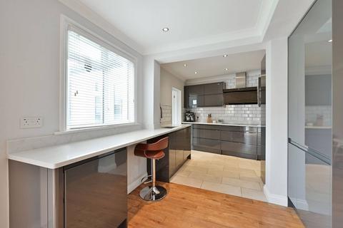 14 Byron Gardens, Sutton, SM1 3QG