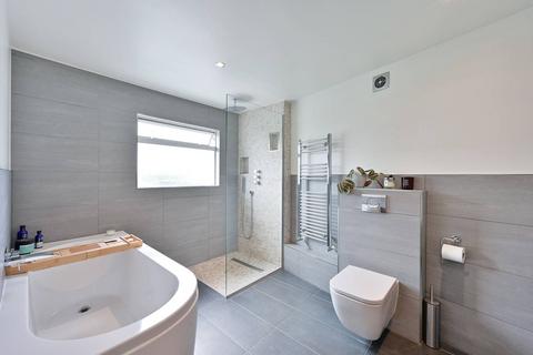 14 Byron Gardens, Sutton, SM1 3QG